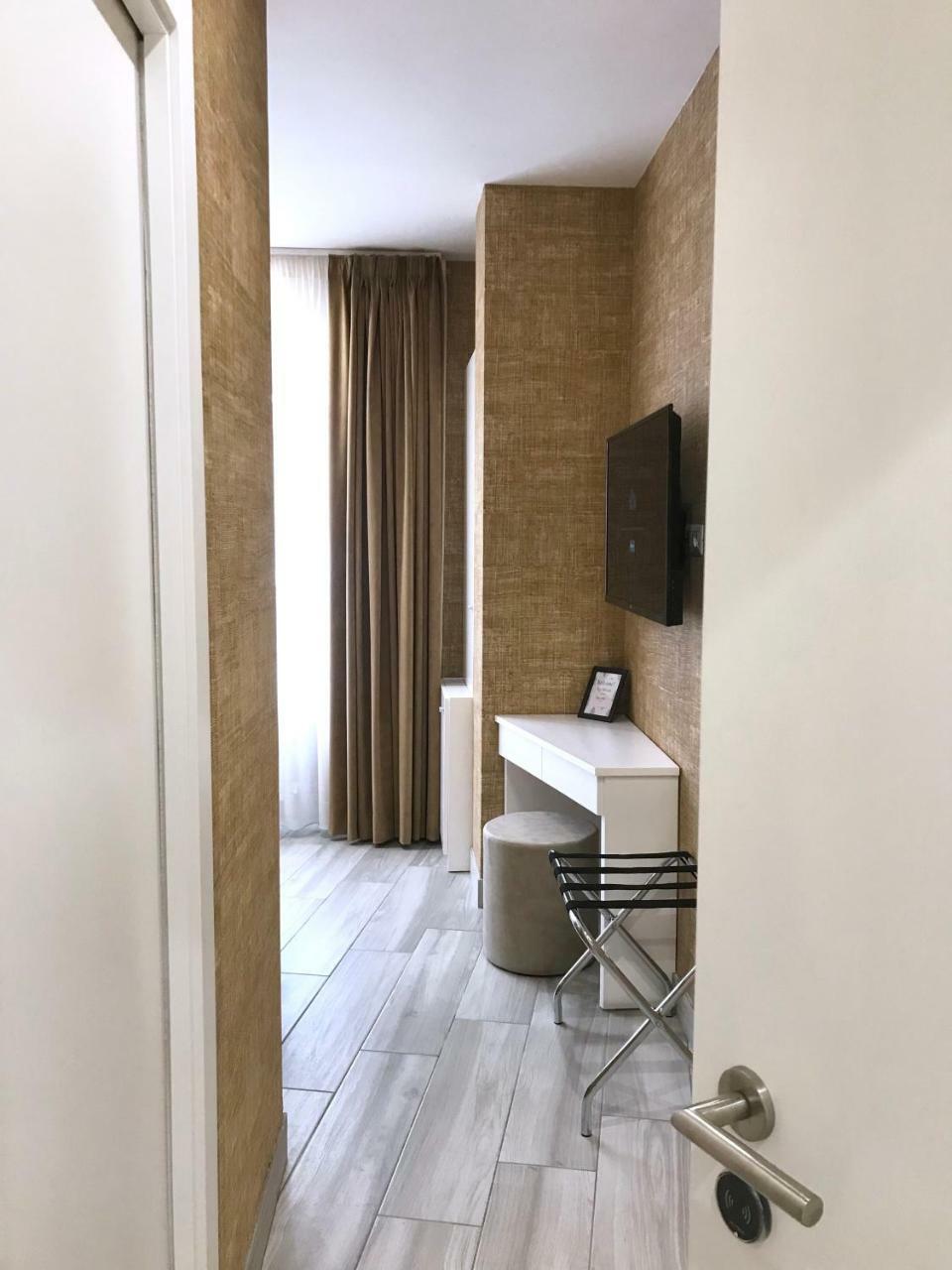 Hotel Brakko 45 à Naples Extérieur photo
