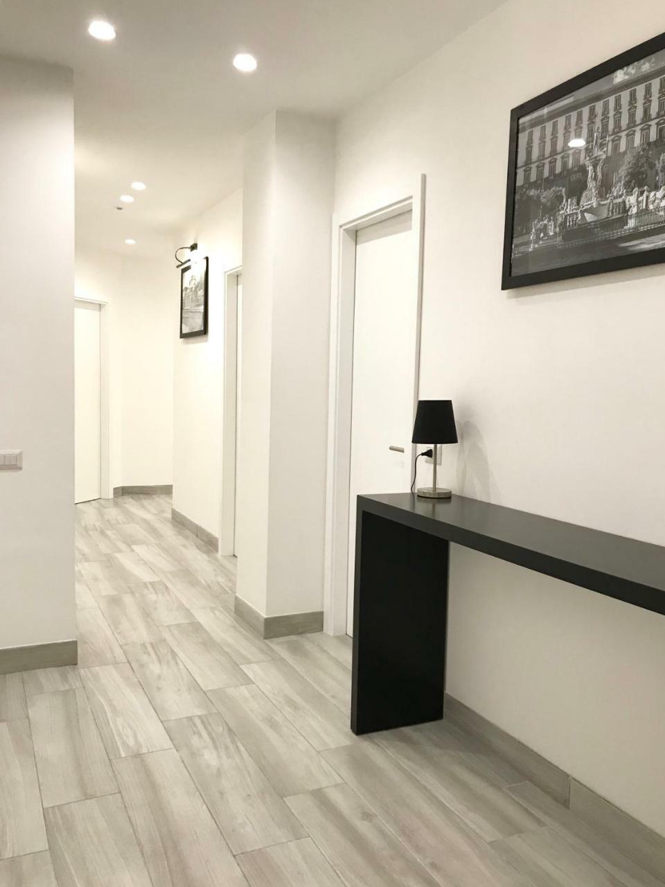 Hotel Brakko 45 à Naples Extérieur photo