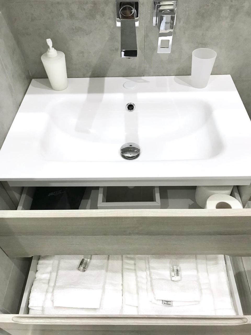 Hotel Brakko 45 à Naples Extérieur photo